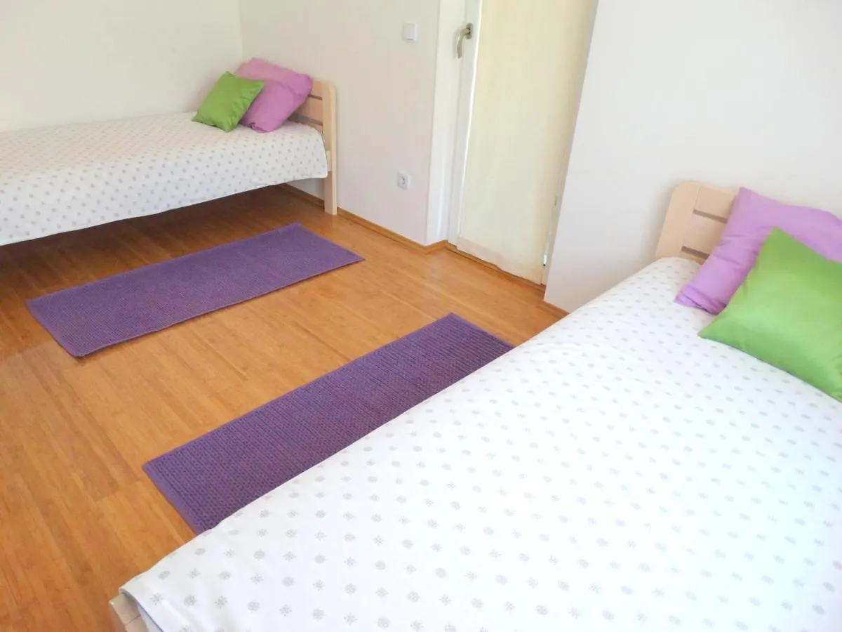 Apartment Apartman Crikvenica 30103 - Zdravko